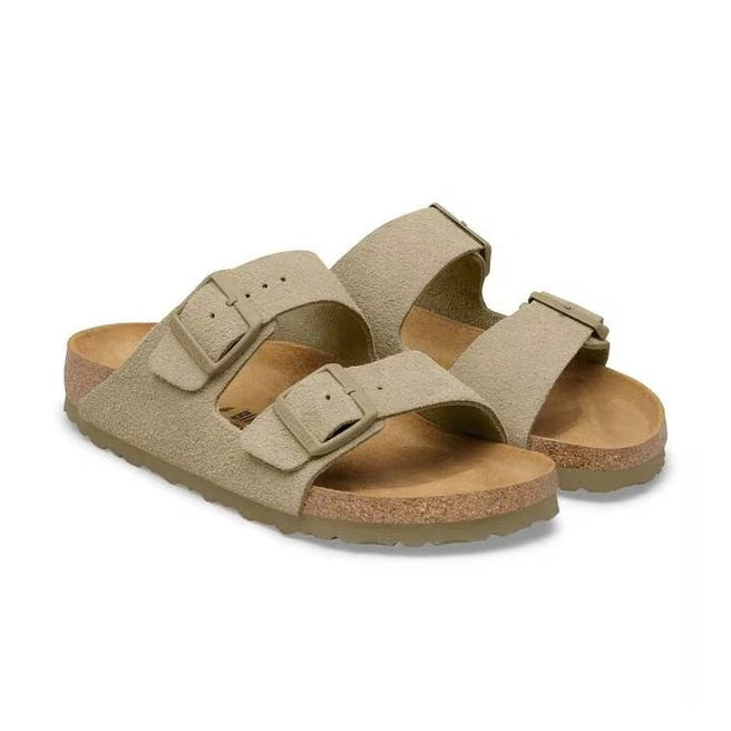 Birkenstock Arizona unisex pelle scamosciata coppia sandali vista prospettica