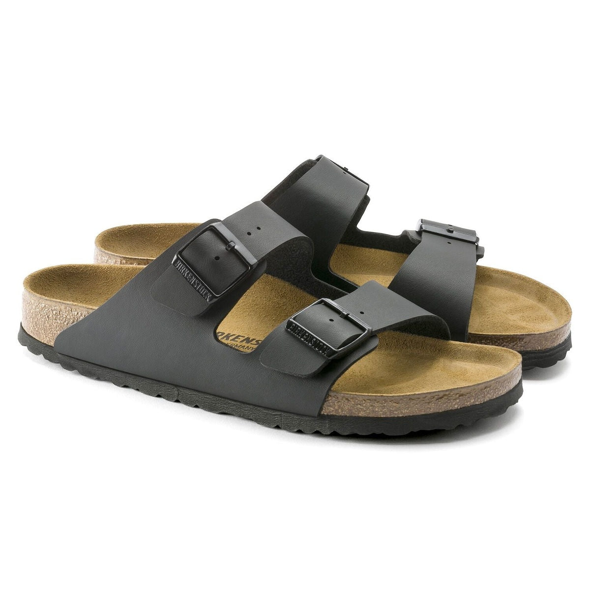 Dettaglio fibbie metalliche regolabili sandalo Birkenstock Arizona Classic