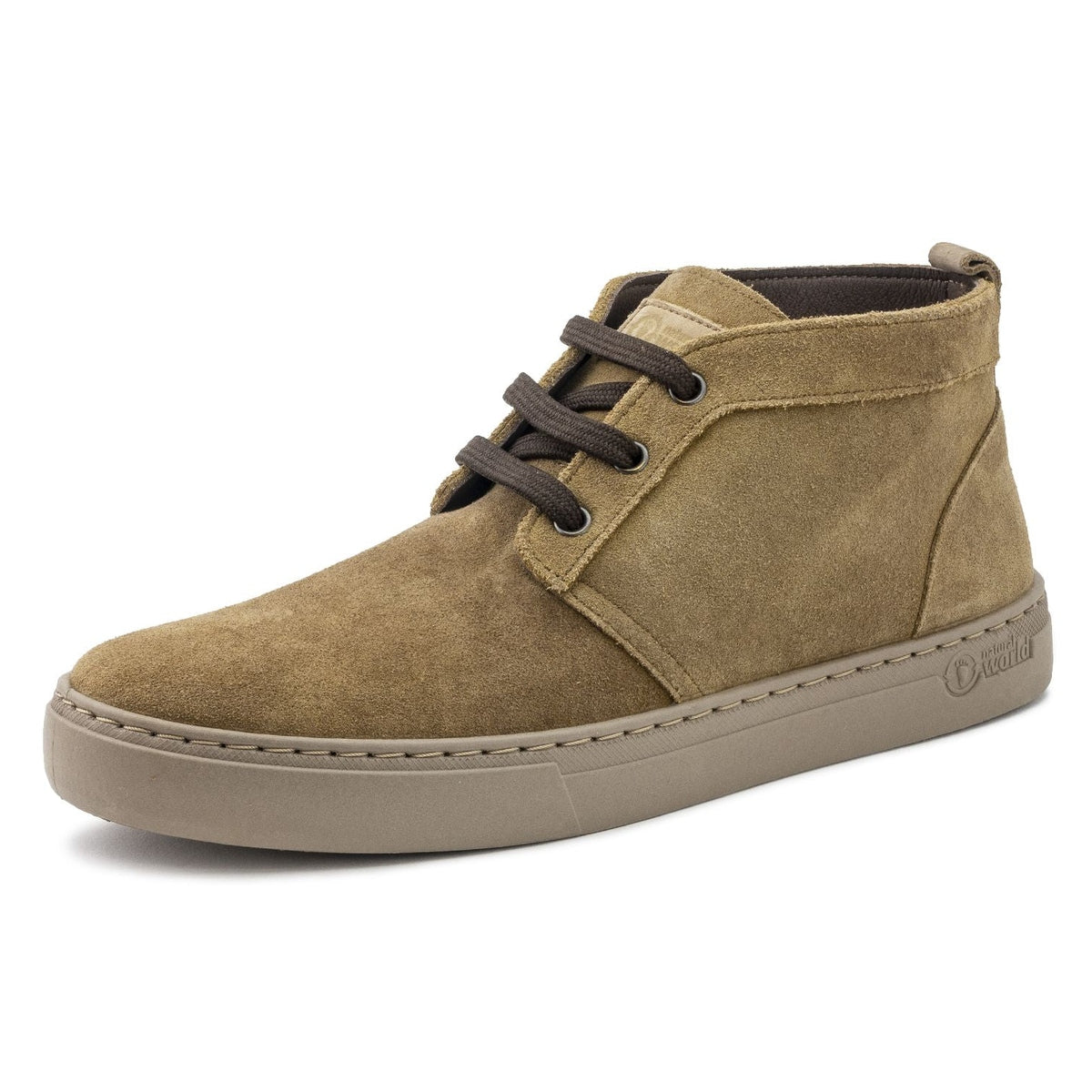 Allacciatura con lacci e design classico desert boot Natural World Alpe uomo