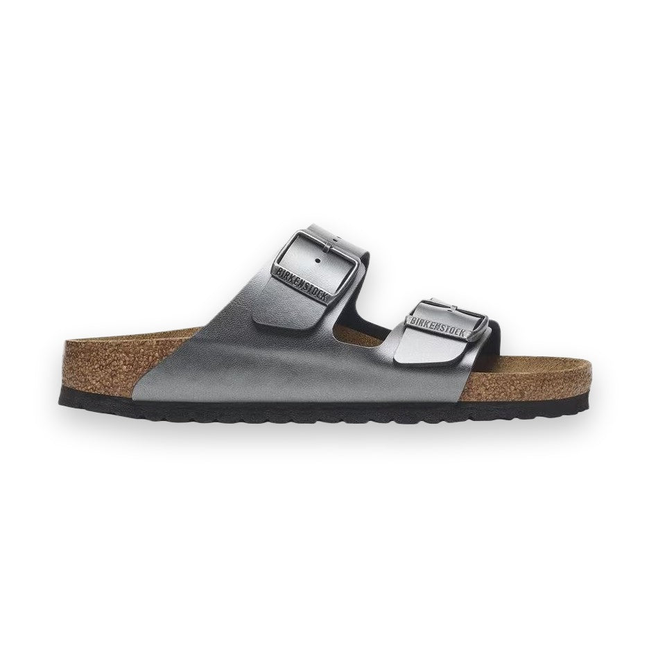 Sandalo Birkenstock Arizona Donna in Birko-Flor fotografato di tre quarti per evidenziare il design iconico.