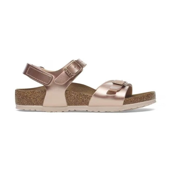 Dettaglio finitura metallizzata tomaia Birko-Flor sandalo Birkenstock Rio HL Kids