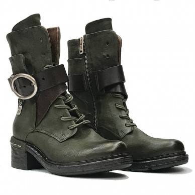 A52206 - Women's Boot...