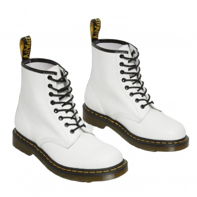 1460 - Lace-up boots in Smooth leather by DR.MARTENS shopping online Naturalshoes.it