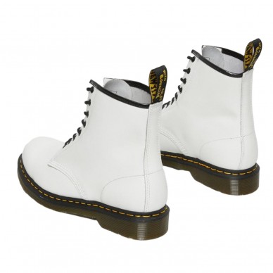 1460 - Lace-up boots in Smooth leather by DR.MARTENS shopping online Naturalshoes.it