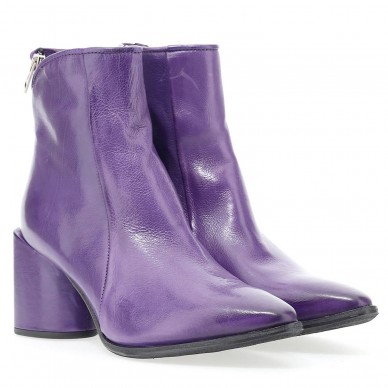 A98201 - Women's ankle boot...
