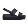 Crocs Brooklyn 4U sandalo donna in Croslite — vista dall'alto