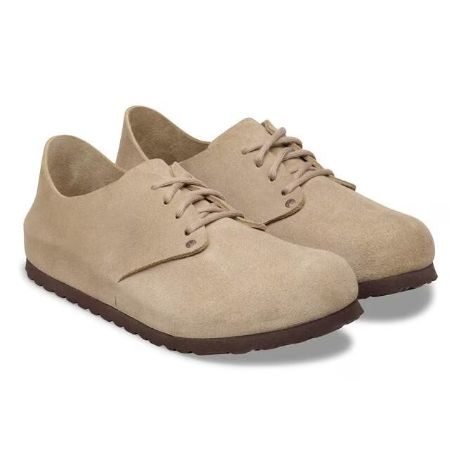 Suola in gomma caucciù naturale e design essenziale Birkenstock Maine unisex scamosciata