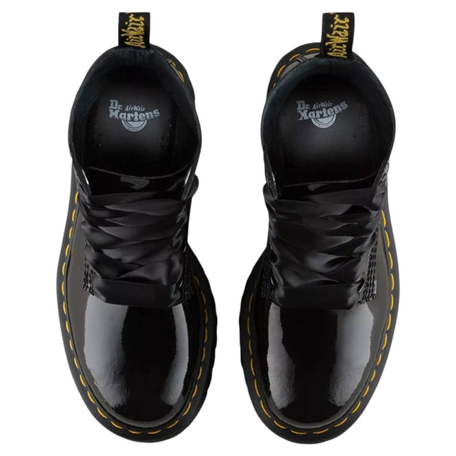 Statement high-platform boots with thick sole and eyelet lacing – Molly by Dr. Martens