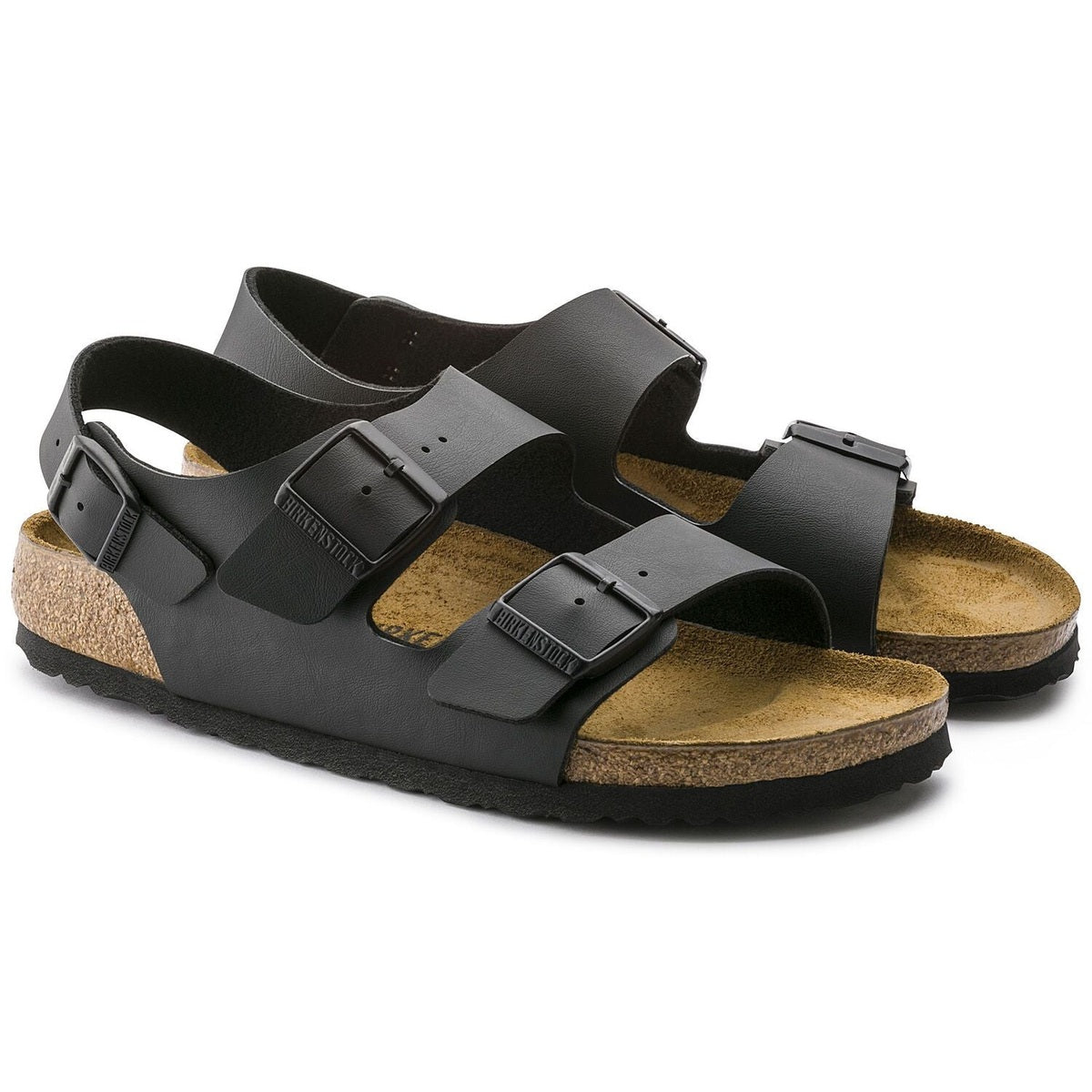 Tre fibbie metalliche regolabili individualmente su sandalo Birkenstock Milano