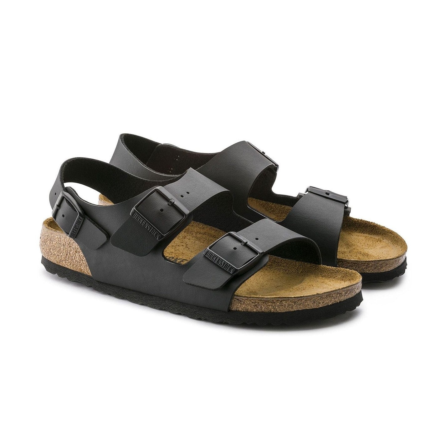 Tre fibbie metalliche regolabili individualmente su sandalo Birkenstock Milano