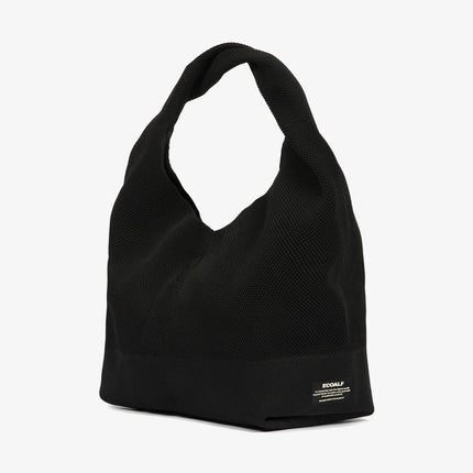 Ecoalf Tika Bucket Bag sustainable recycled polyester structured design vista frontale con corpo rigido e dettaglio manico