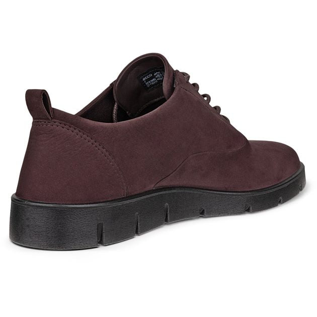 Lightweight ECCO Bella lace-up sneaker for women with removable leather insole and textile lining
