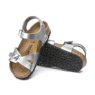 Finitura Metallic effetto metallo elettrico riflettente Birkenstock Rio Kids bambina