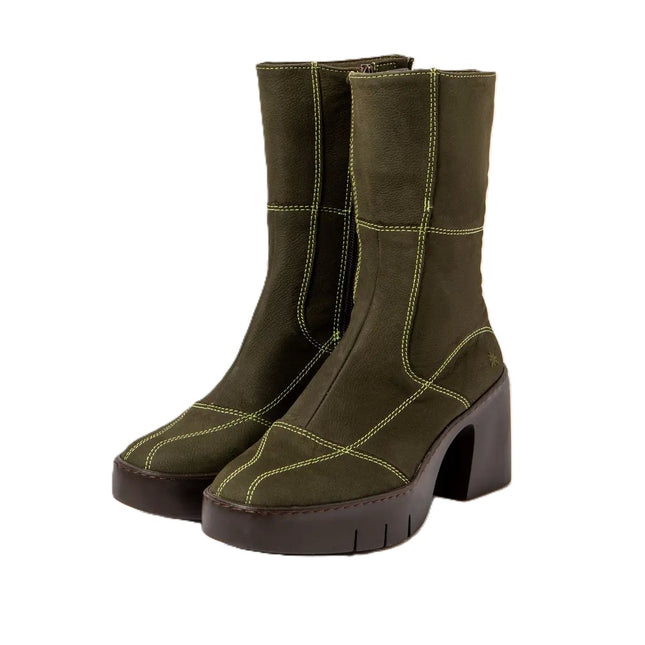 Dettaglio stivaletto Sofia ART in pelle naturale finitura vintage