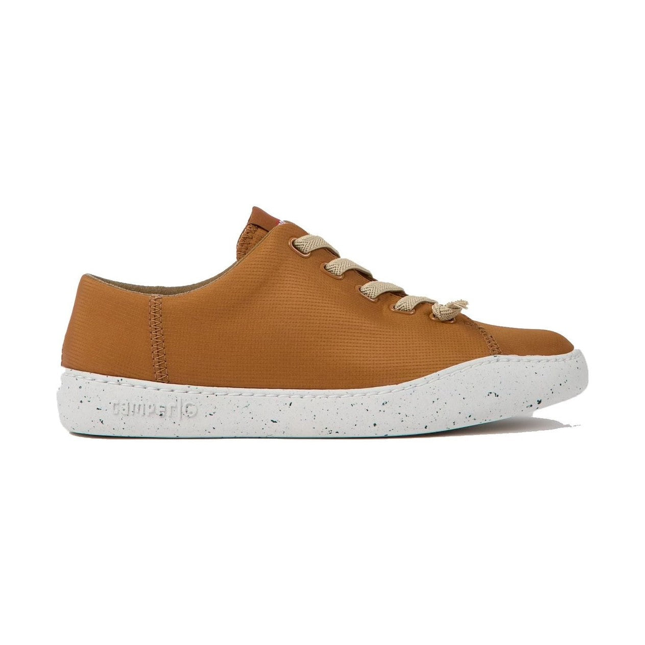 Sneaker sportiva da donna Camper Peu Touring in pelle premium.