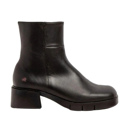 Varsovia The Art Company stivaletto donna vista frontale pelle vitello nero