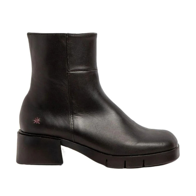 Varsovia The Art Company stivaletto donna vista frontale pelle vitello nero