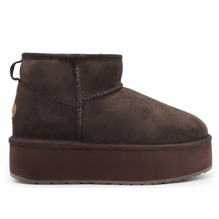 Water-resistant sheepskin ankle boots Stinger Micro Flatform