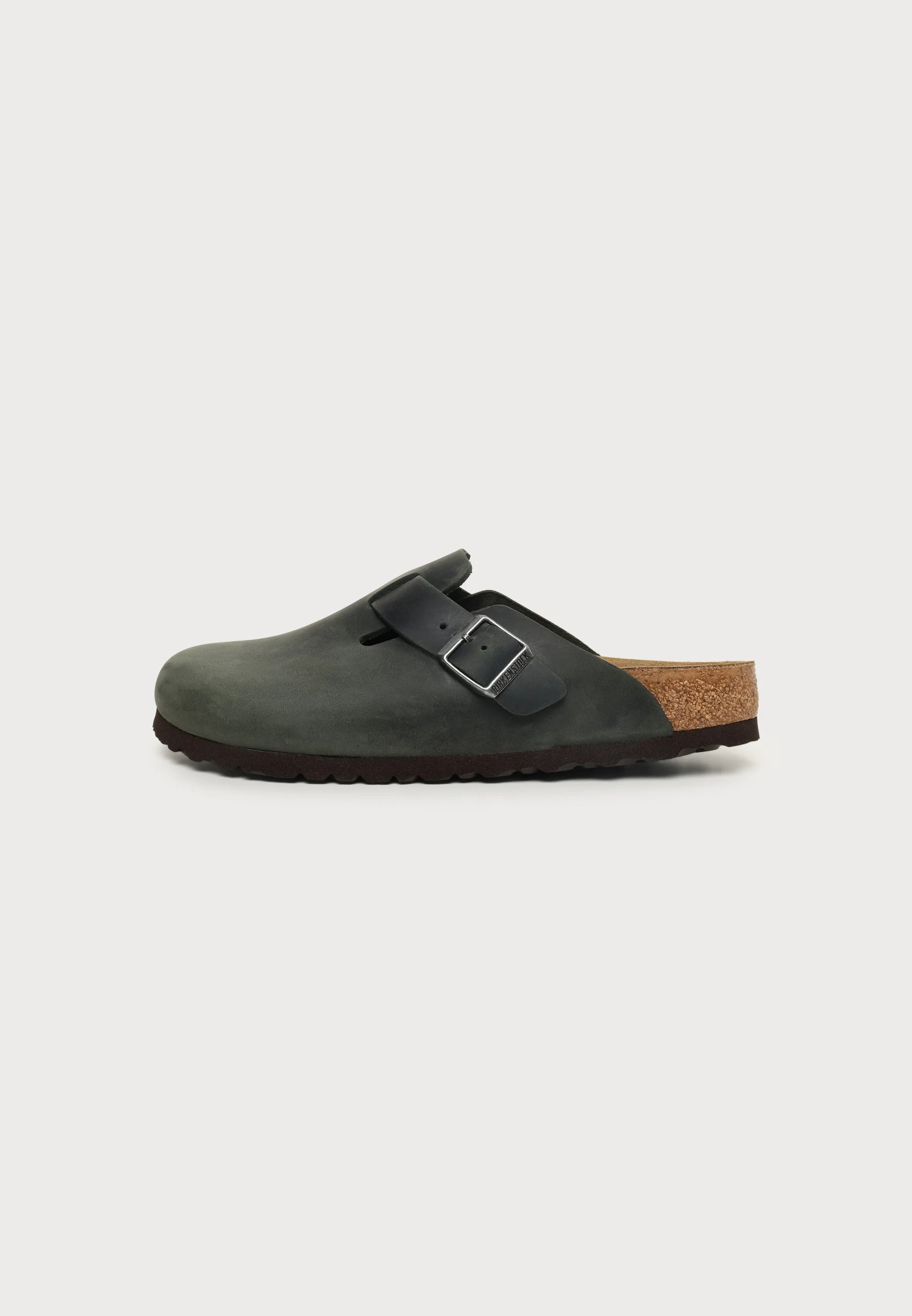 Birkenstock Boston sabot unisex in pelle oliata — vista laterale