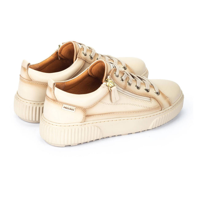 Sneakers donna Pikolinos Riells nere dettaglio lacci