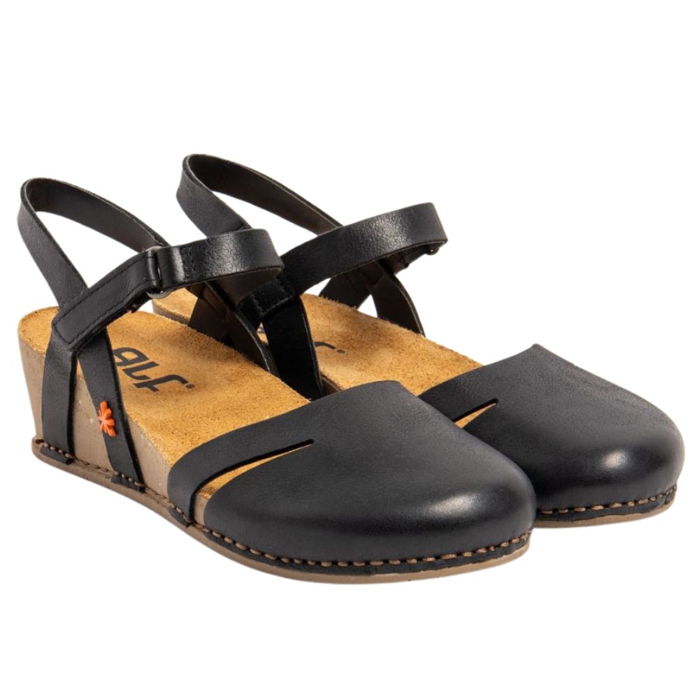 Supporto ergonomico del tallone nel sandalo Art I Live 1931.