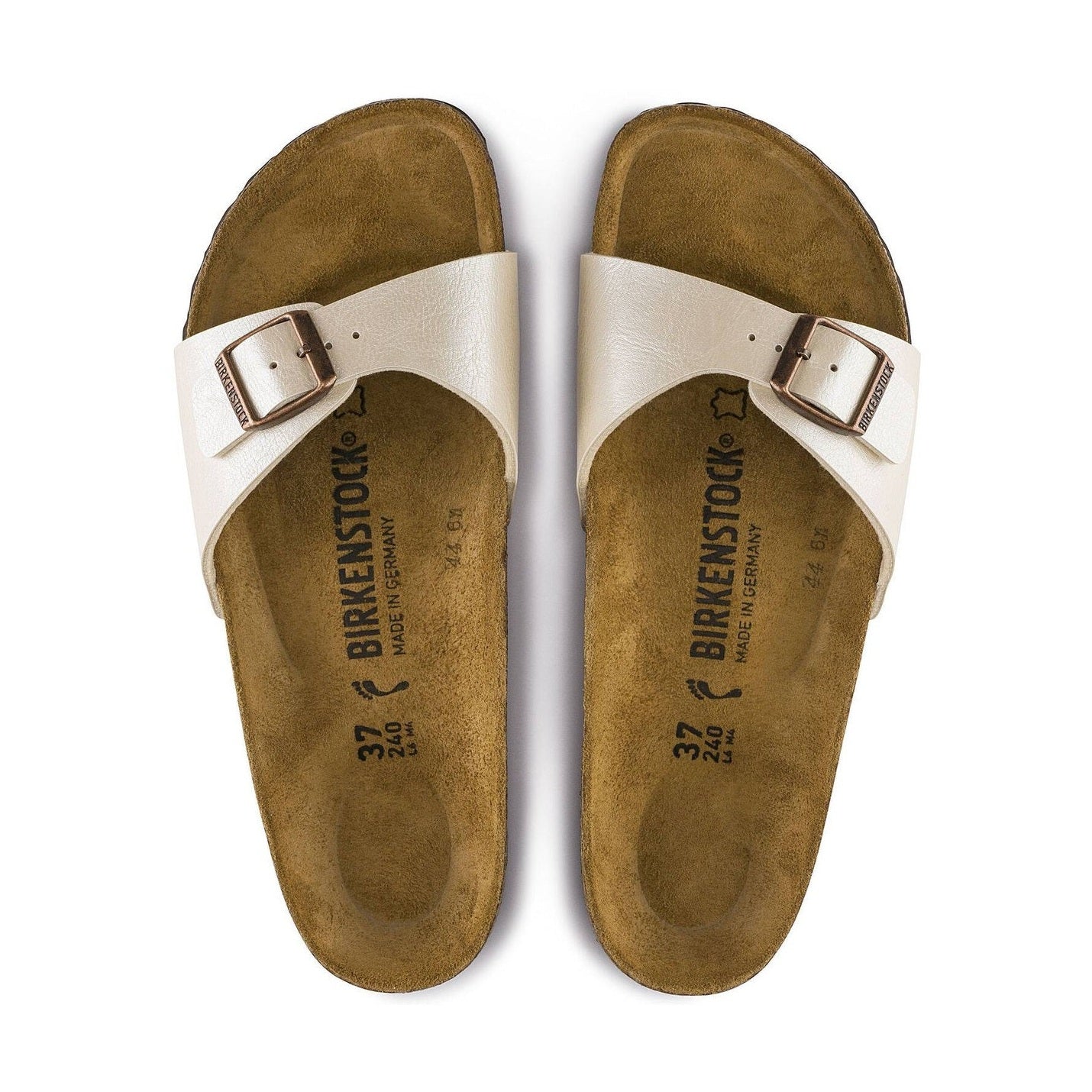 Dettaglio fibbia metallica regolabile sandalo Birkenstock Madrid donna