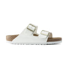 Sandali Birkenstock Arizona Donna in Birko-Flor resistenti e facili da pulire per l'uso quotidiano.