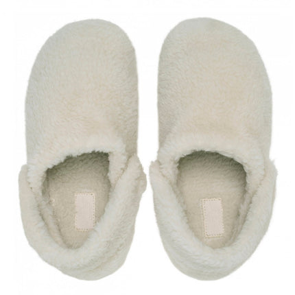 Vista dall'alto della Crocs Classic Cozzzy Slipper che mostra la forma ergonomica e il comfort