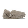 Crocs Classic Cozzzy pantofola donna in eco-pelliccia — vista frontale