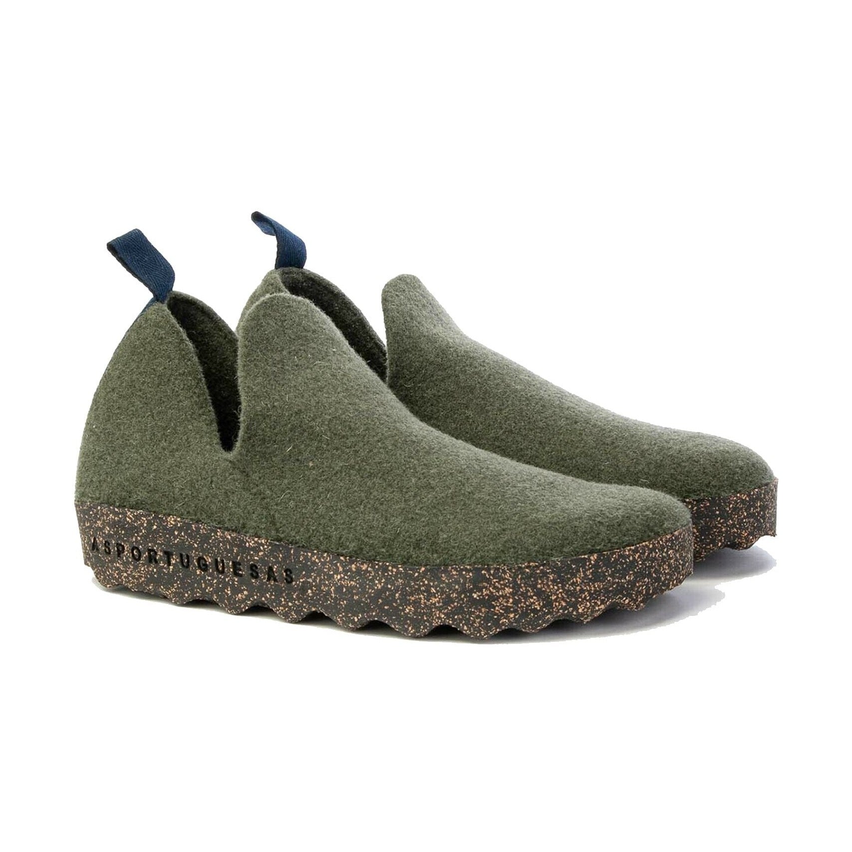 Asportuguesas City scarpa slip-on unisex in feltro di lana — vista tre quarti anteriore