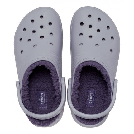 Classic winter footwear with plush interior – Crocs 203591