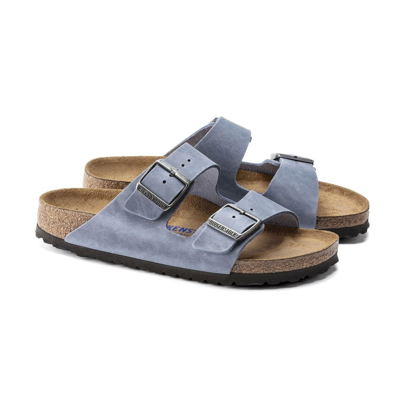 Dettaglio del plantare morbido Birkenstock con scritta blu.