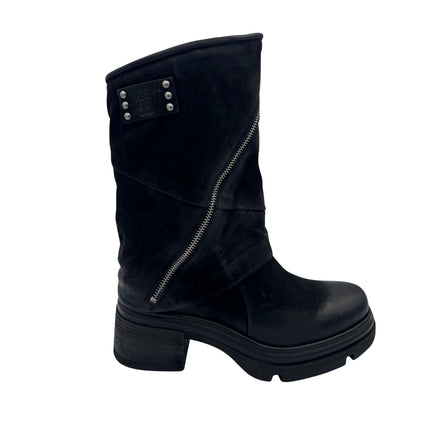 Stivaletto donna A.S.98 A89228 in pelle nera morbida con di piccole borchiette metalliche design rock chic