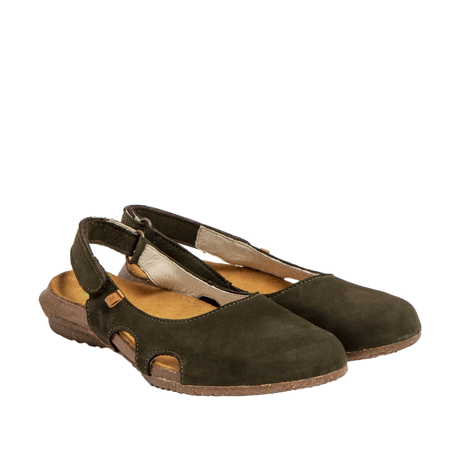 Fondo della suola in gomma riciclata dei sandali El Naturalista N413 Wakataua.