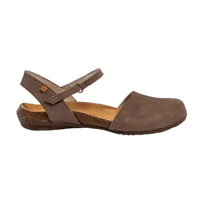 Profilo laterale dei sandali El Naturalista N412 Wakataua con suola flessibile.