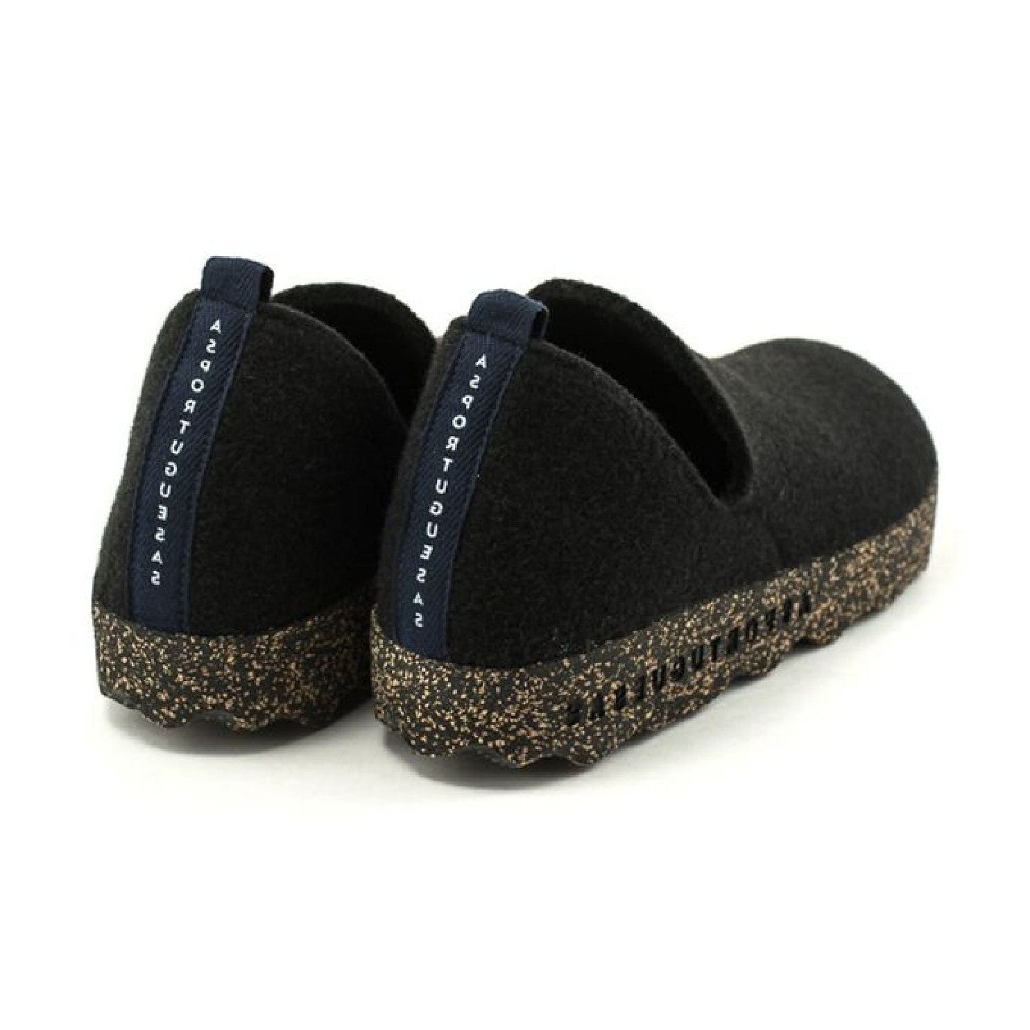 Asportuguesas City scarpa slip-on unisex in feltro di lana — vista posteriore con tirante sul tallone