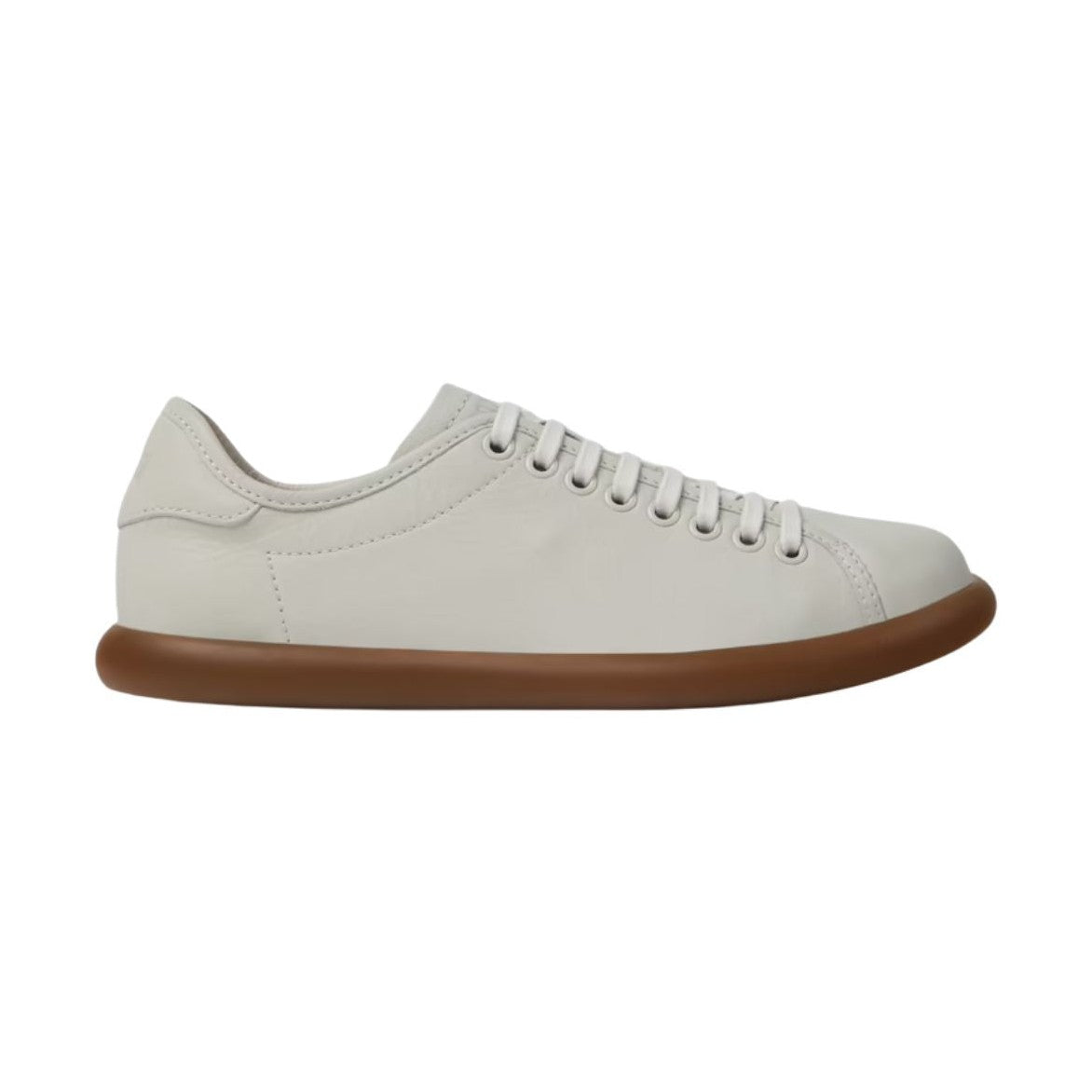 Scarpa sportiva da donna Camper Pelotas Soller in pelle premium.
