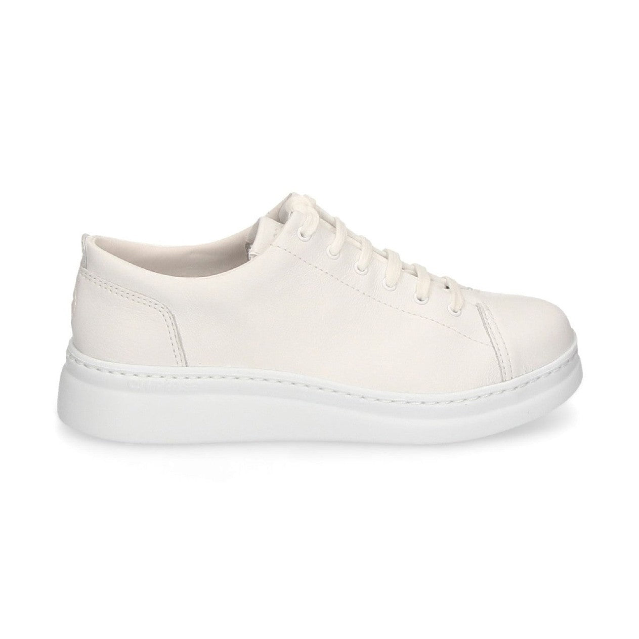 Sneaker sportiva da donna Camper Runner Up in pelle premium.