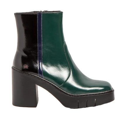 Dettaglio stivaletto Berna ART in pelle con cuciture marcate