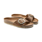 Pelle nabuk oliata a cuciture aperte con sfumature naturali Birkenstock Madrid Big Buckle