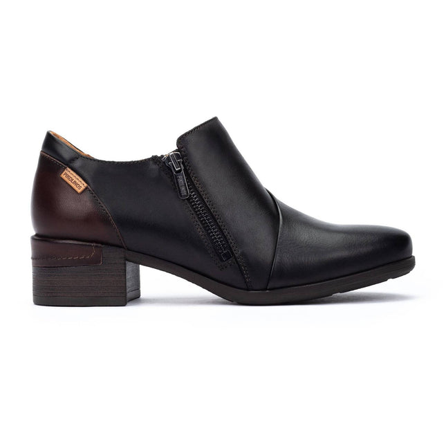 Women’s Málaga ankle boots Pikolinos black side view