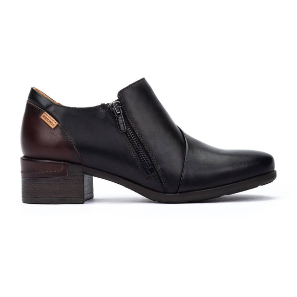 Women’s Málaga ankle boots Pikolinos black side view