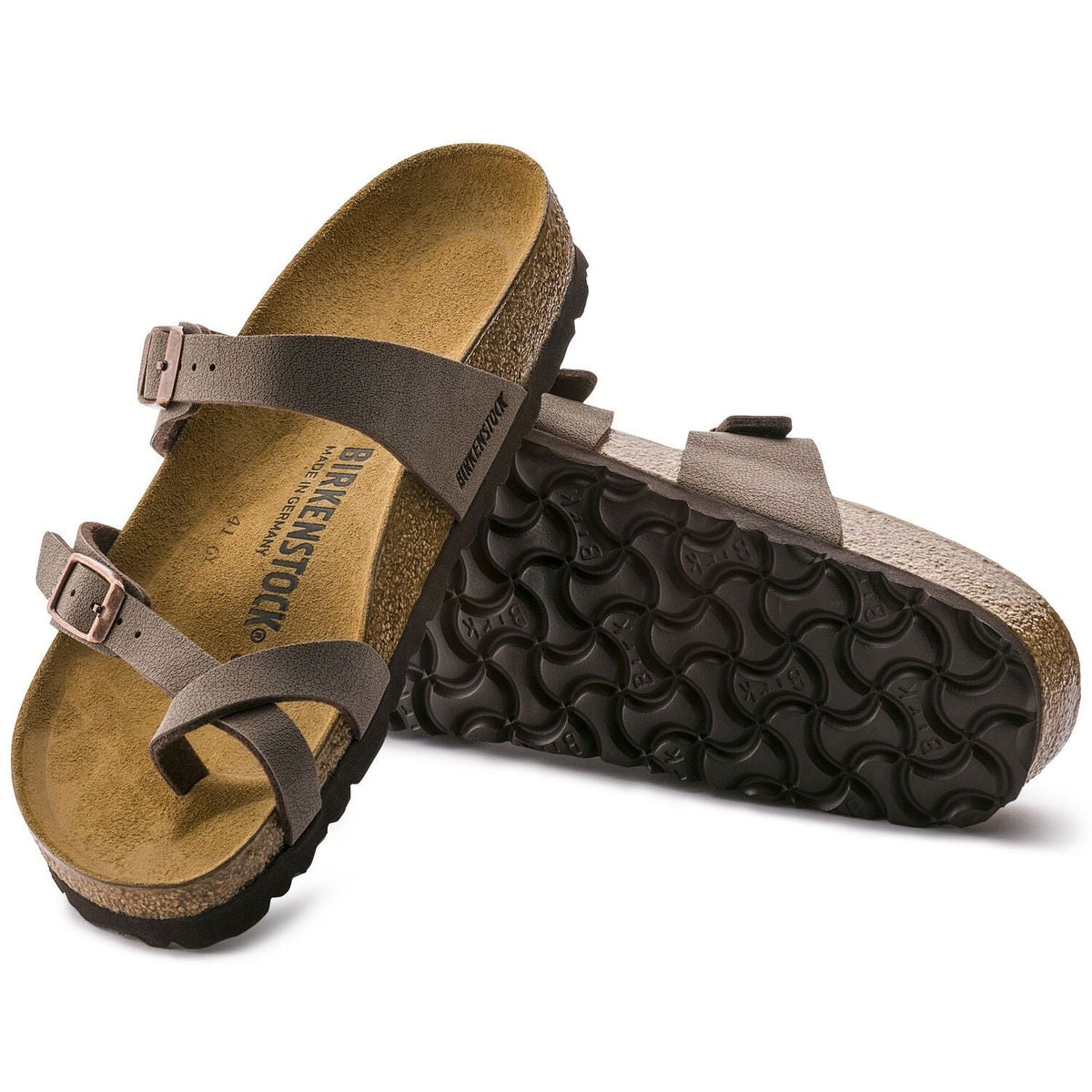 Fibbie metalliche regolabili sandalo infradito Birkenstock Mayari primo piano